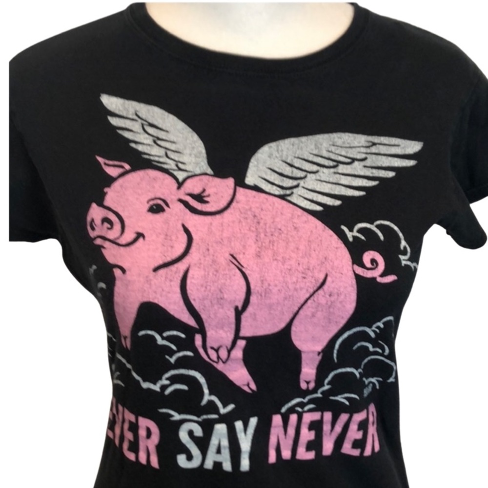 Solid Threads Tee - Picture 2 of 4